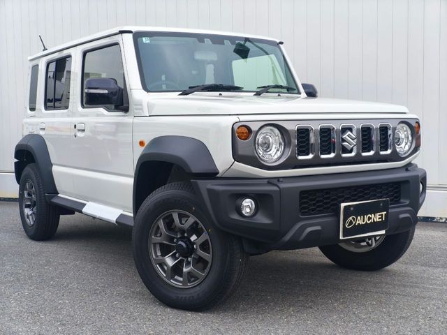 SUZUKI JIMNY NOMADE 2025