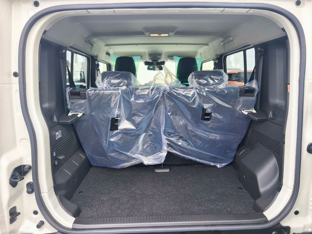 SUZUKI JIMNY NOMADE 2025