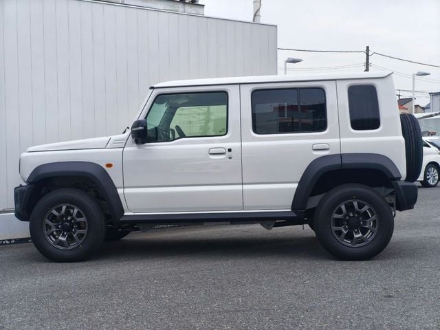 SUZUKI JIMNY NOMADE 2025