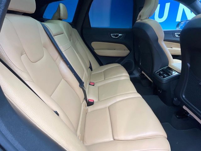 VOLVO VOLVO XC60 2019