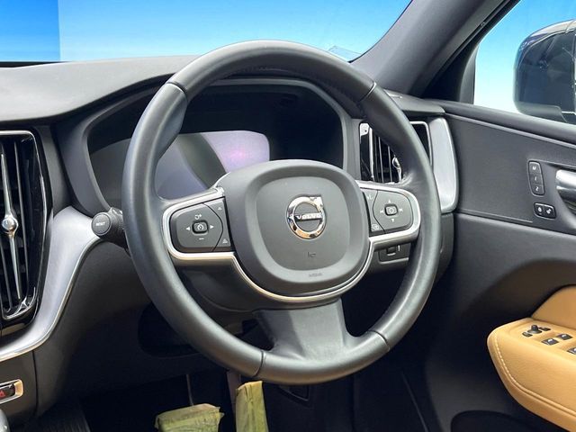 VOLVO VOLVO XC60 2019