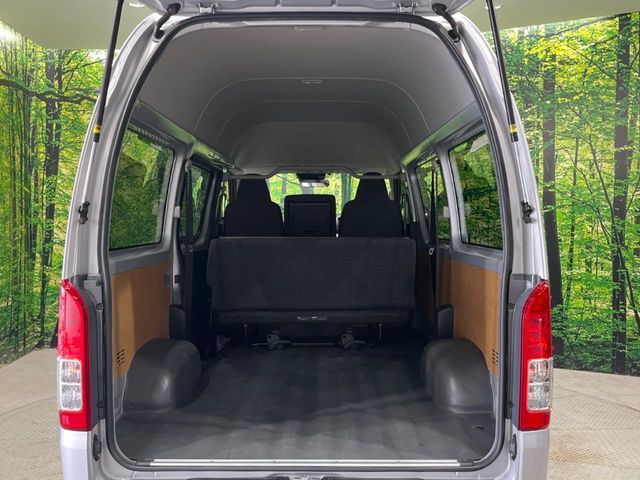 TOYOTA HIACE van 1.25t 2WD 2024