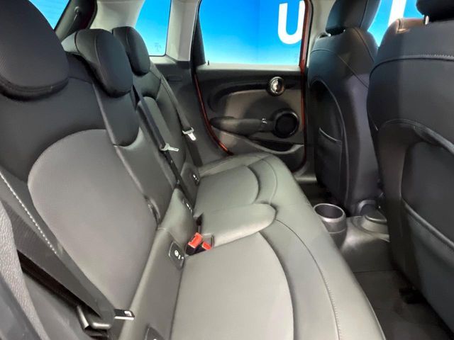 BMW MINI COOPER D 5DOOR 2018