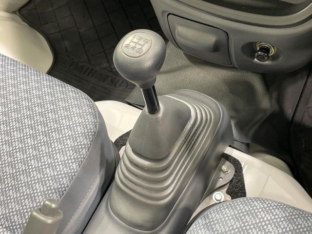 DAIHATSU HIJET truck 2014