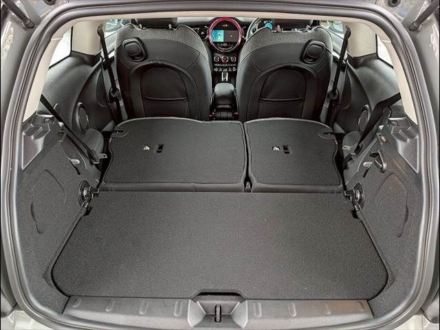 BMW MINI COOPER D 2022