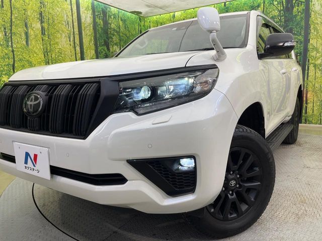 TOYOTA LANDCRUISER PRADO 2023