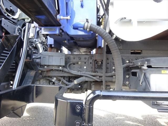 MITSUBISHI CANTER 2017