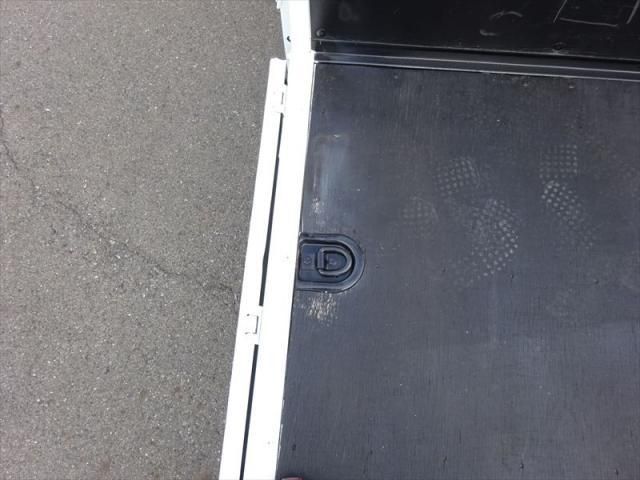 MITSUBISHI CANTER 2017