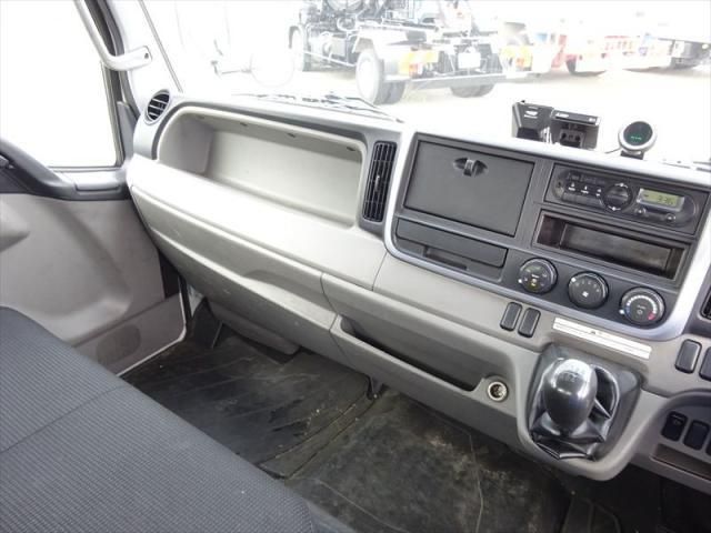 MITSUBISHI CANTER 2017