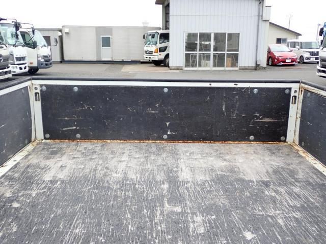 MITSUBISHI CANTER 2020