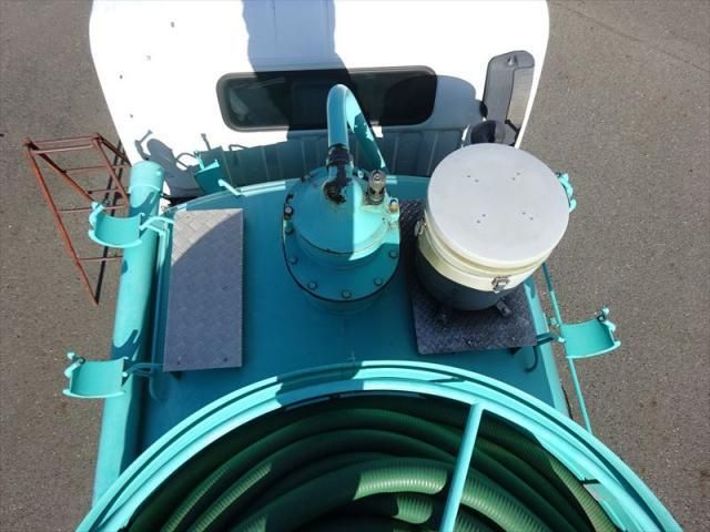 MITSUBISHI CANTER 2015