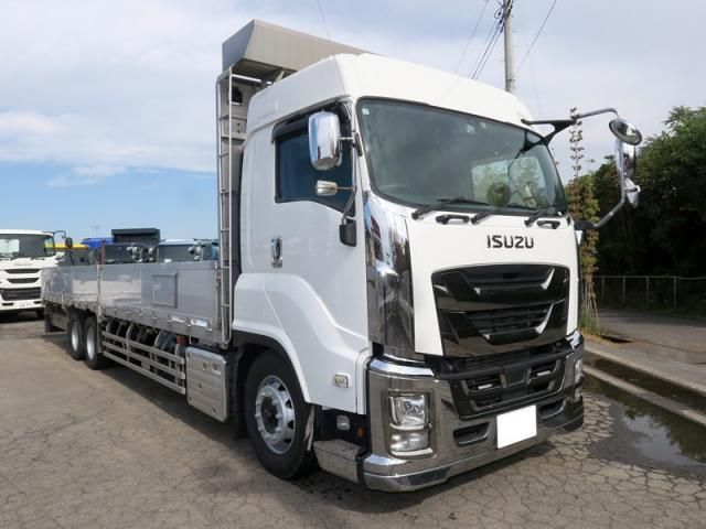 ISUZU GIGA 2020