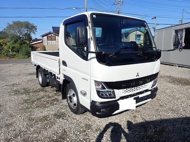 MITSUBISHI CANTER 2025