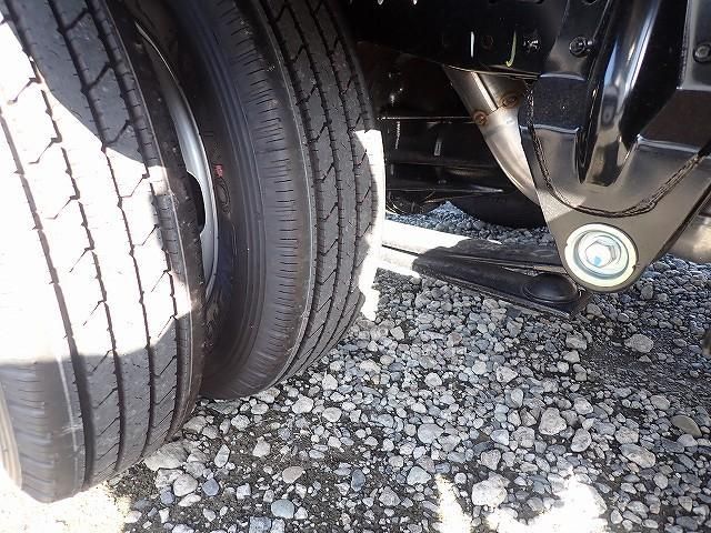 MITSUBISHI CANTER 2025