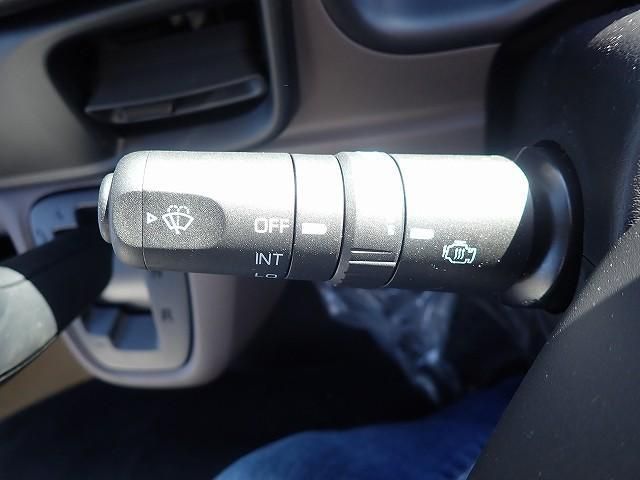 MITSUBISHI CANTER 2025