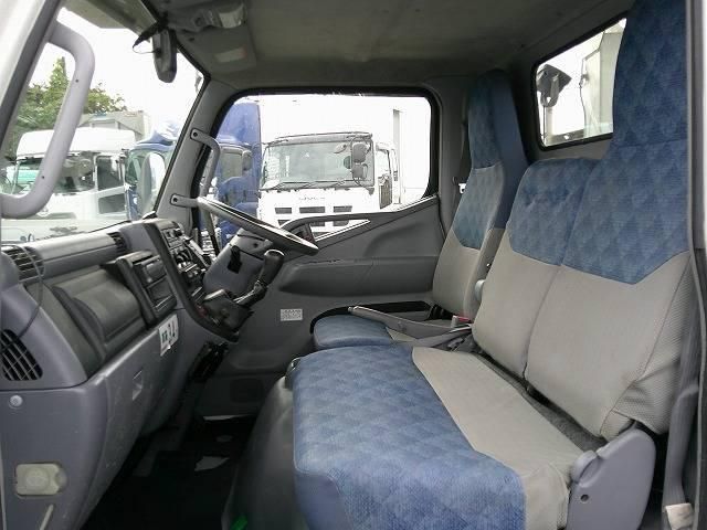MITSUBISHI CANTER 2007