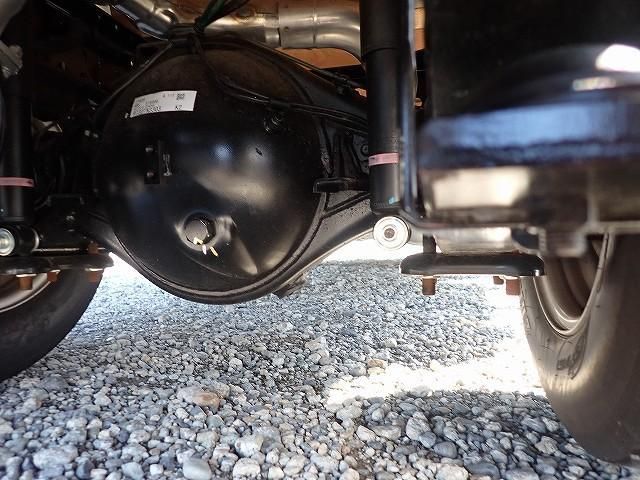 MITSUBISHI CANTER 2025