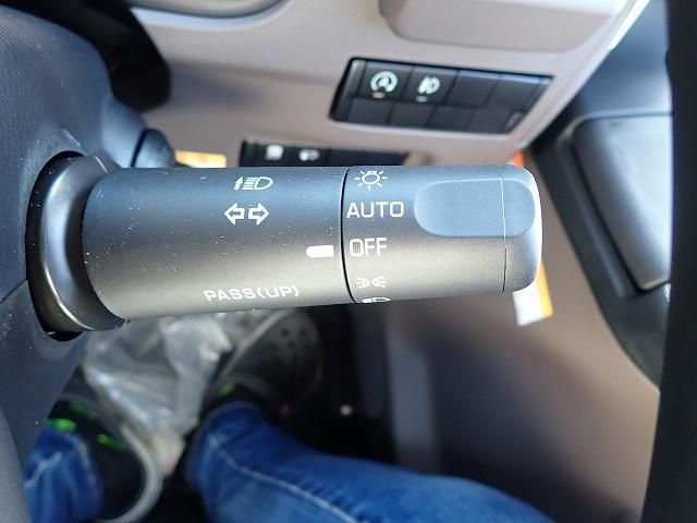 MITSUBISHI CANTER 2025