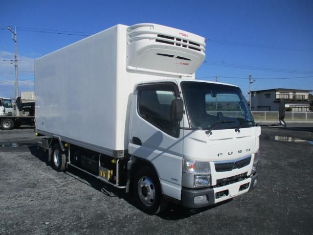 MITSUBISHI CANTER 2018