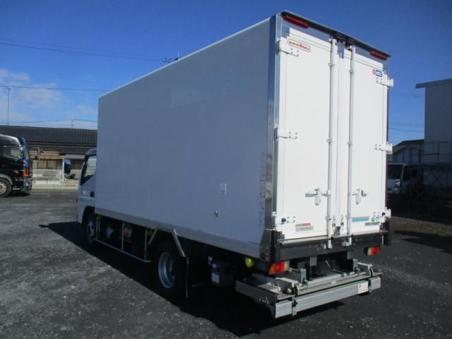 MITSUBISHI CANTER 2018