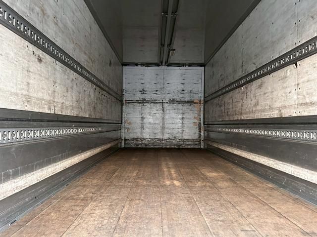 MITSUBISHI FUSOU FIGHTER 2012