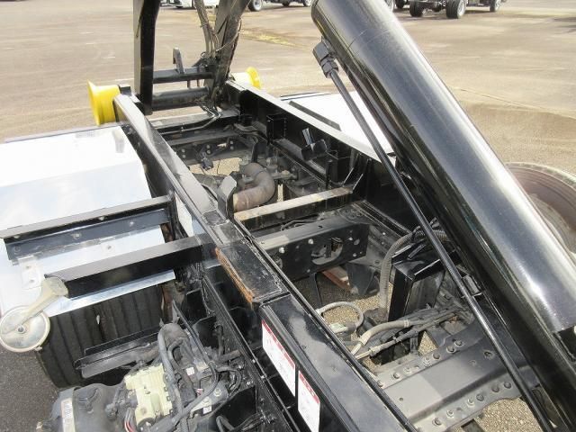 MITSUBISHI ???? 2019