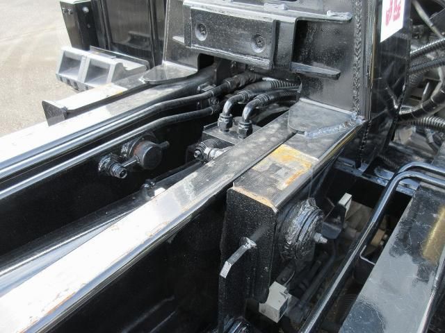 MITSUBISHI ???? 2019