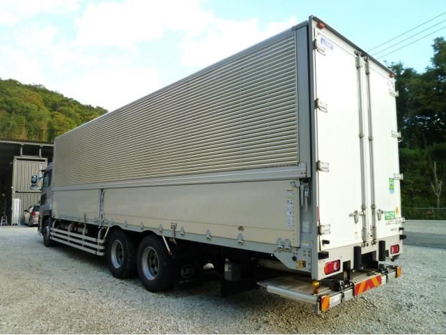 NISSAN DIESEL Quon 2019