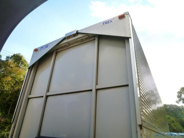 NISSAN DIESEL Quon 2019