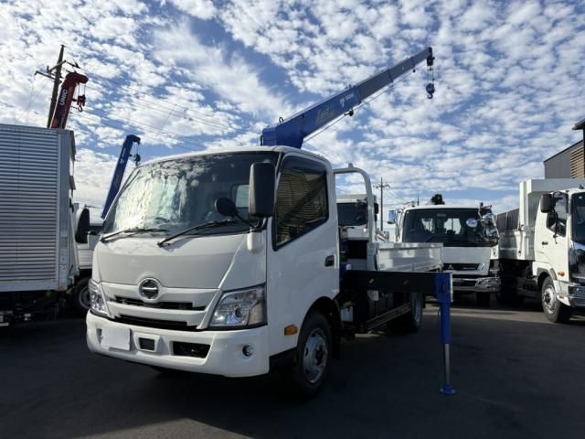 HINO DUTRO 2025