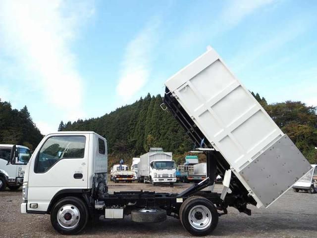 ISUZU ELF 2019
