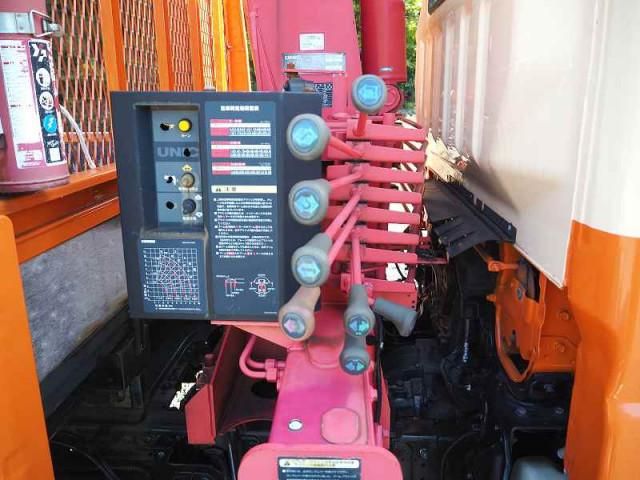 MITSUBISHI CANTER 2014