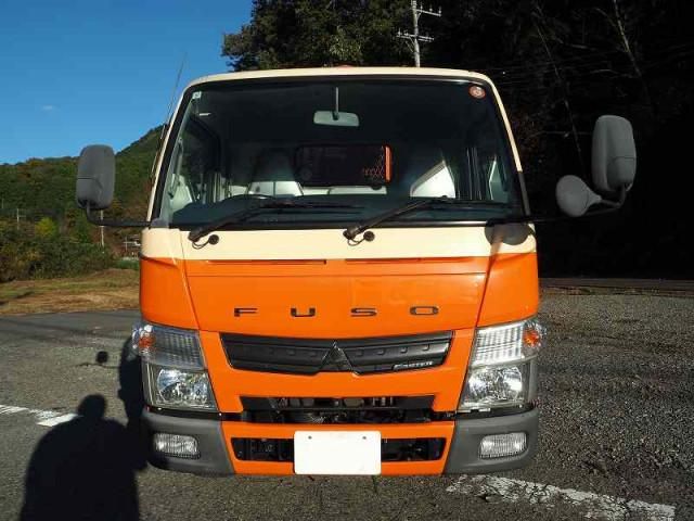 MITSUBISHI CANTER 2014