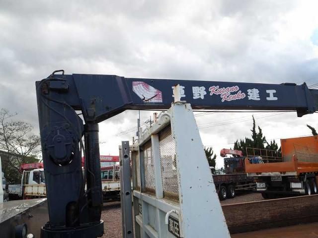 MITSUBISHI CANTER 2004