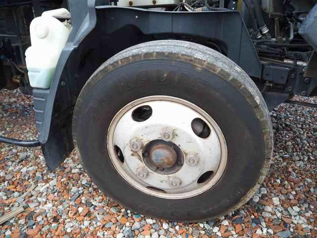 MITSUBISHI CANTER 2004