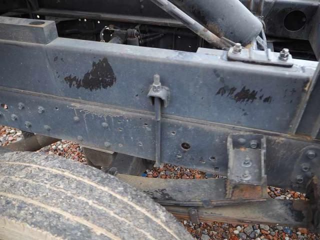 MITSUBISHI CANTER 2004