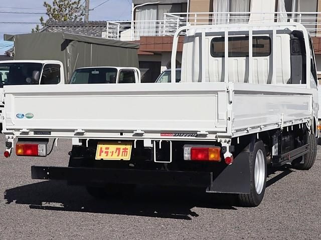 HINO DUTRO 2020