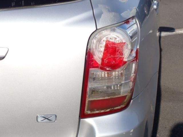 TOYOTA COROLLA FIELDER 2011