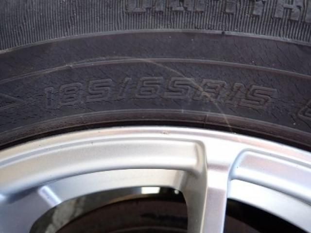 TOYOTA COROLLA FIELDER 2011