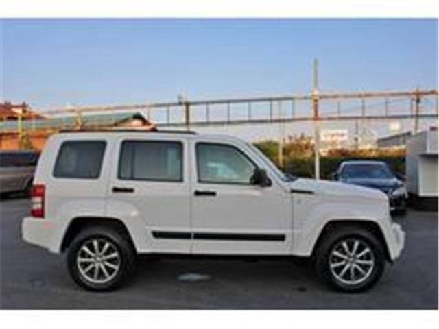 JEEP JEEP CHEROKEE 2011