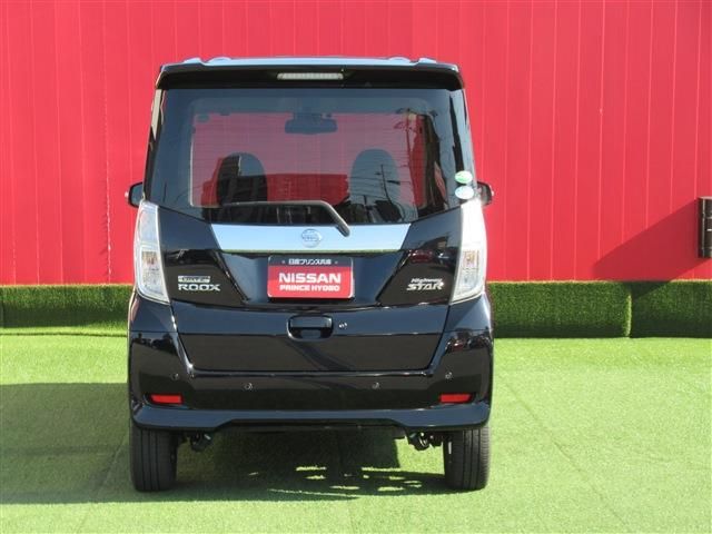 NISSAN DAYZ ROOX 2018