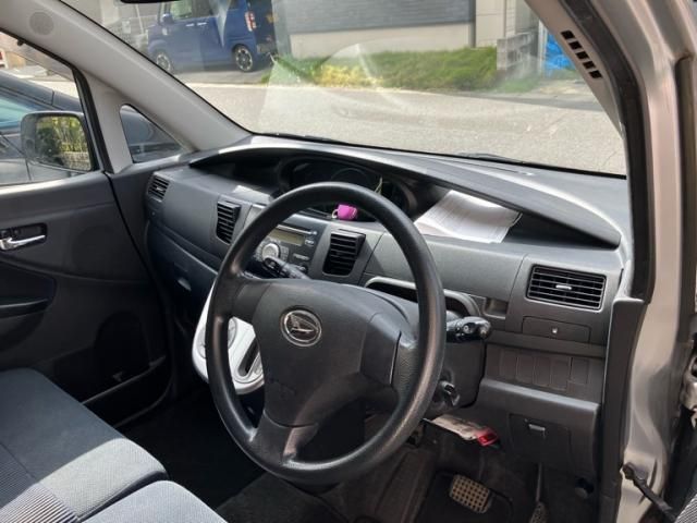 DAIHATSU MOVE CUSTOM 2009