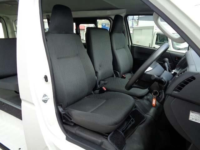 TOYOTA HIACE van 2WD 2020