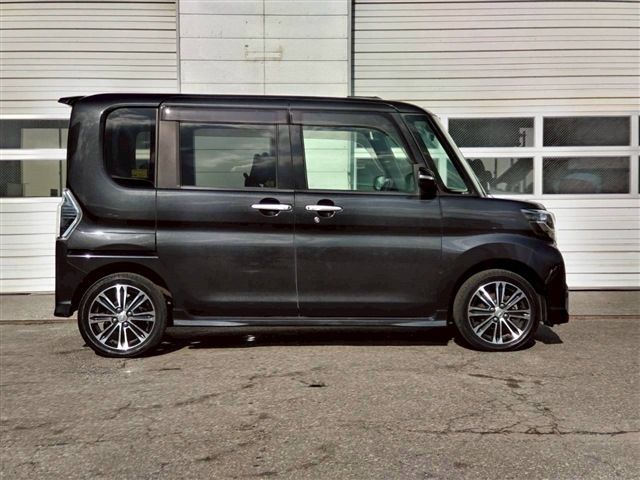 DAIHATSU TANTO CUSTOM 4WD 2016