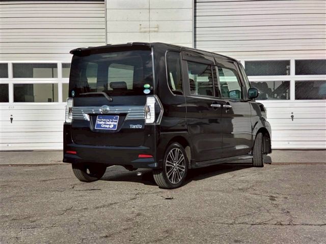 DAIHATSU TANTO CUSTOM 4WD 2016