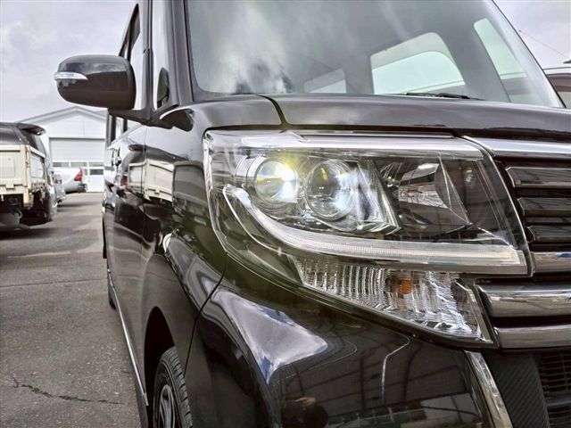 DAIHATSU TANTO CUSTOM 4WD 2016