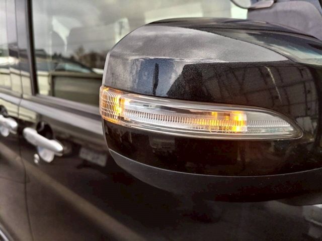 DAIHATSU TANTO CUSTOM 4WD 2016