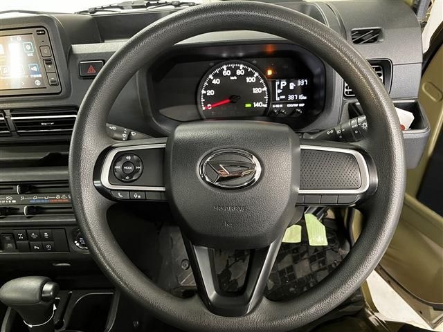 DAIHATSU HIJET truck 4WD 2022