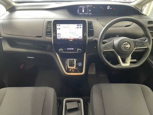 NISSAN SERENA  WG 2018