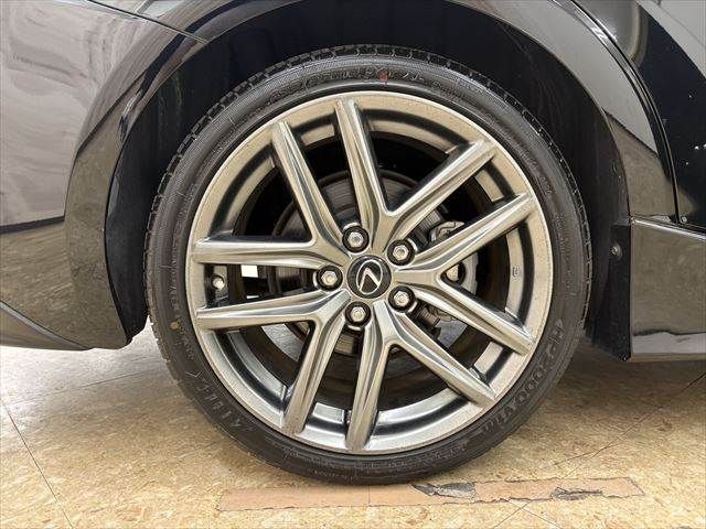 TOYOTA LEXUS IS300h 2017